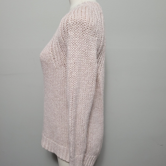 Ann Taylor pink chunky knit sweater size medium - Picture 4 of 9
